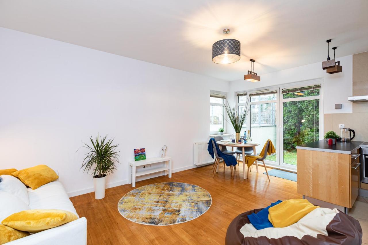 Апартаменты Superapart Wilanowska 7, "Pet-Friendly With Elevator & Parking" Варшава Экстерьер фото